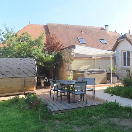 T4 Of 65 M2 With Garden In Apartment